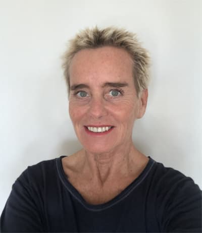 Dr Carole Burté
