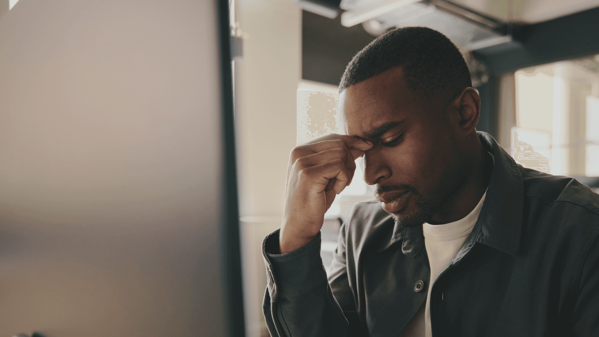 Illustration médicale expliquant la distinction entre trouble érectile temporaire et chronique Illustration médicale expliquant la distinction entre trouble érectile temporaire et chronique