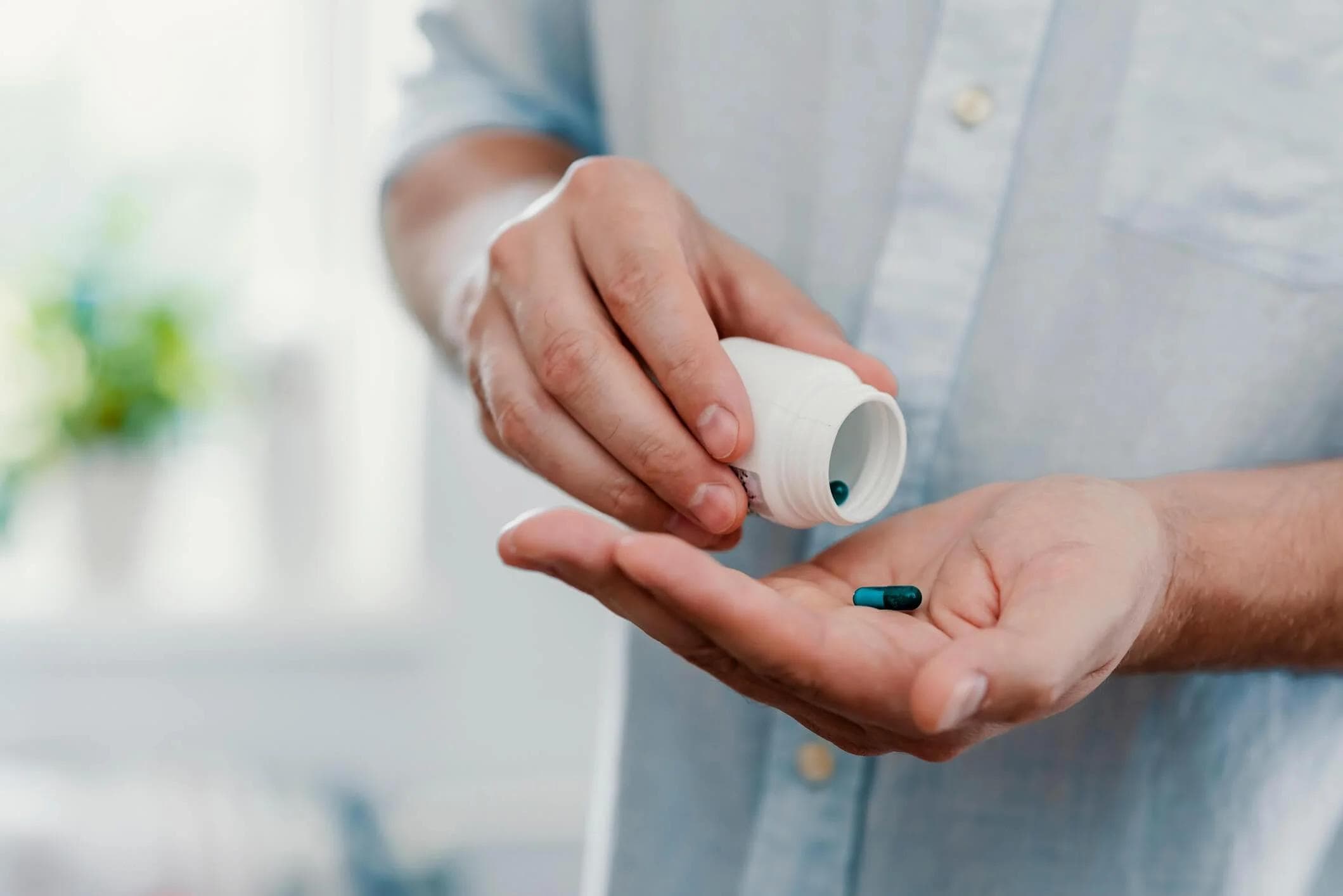 Utiliser du Viagra sans libido ne résoudra pas le problème de désir sexuel, qui nécessite une prise en charge des causes sous-jacentes, comme un déséquilibre hormonal ou du stress. Utiliser du Viagra sans libido ne résoudra pas le problème de désir sexuel, qui nécessite une prise en charge des causes sous-jacentes, comme un déséquilibre hormonal ou du stress.